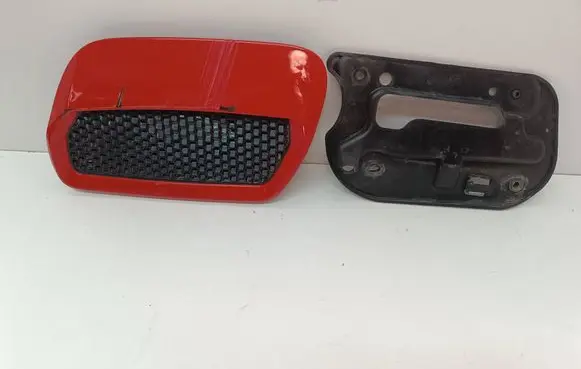 Ford Mustang VI Bonnet/hood grill JR3B16C929
