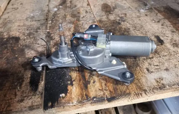 Mazda 6 Rear window wiper motor 896000032