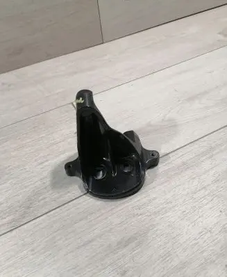 Mercedes-Benz AMG GT R190 C190 Gearbox mounting bracket A1906424700