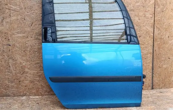 Skoda Roomster (5J) Rear door DOT24M189AS2 5J775032820 E000255