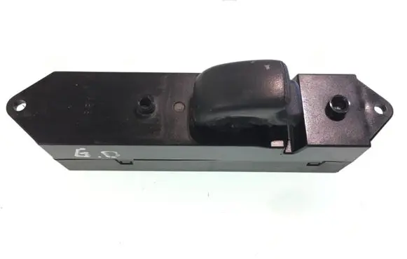 Mitsubishi Pajero Electric window control switch MR194819