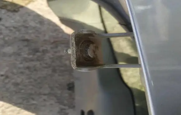 Renault Scenic II - Grand scenic II Tailgate/trunk/boot hinge