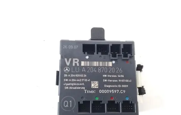 Mercedes-Benz C W204 Door control unit/module A2048702026