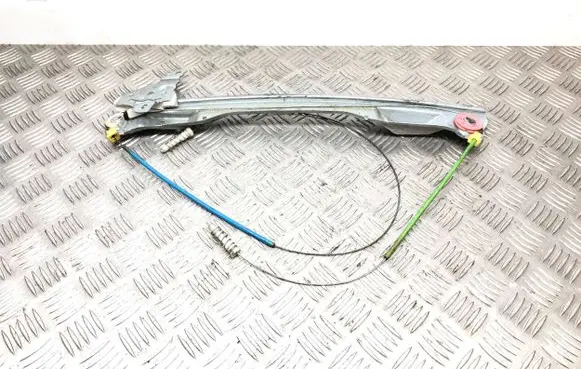 Opel Corsa D Front door manual window regulator 376