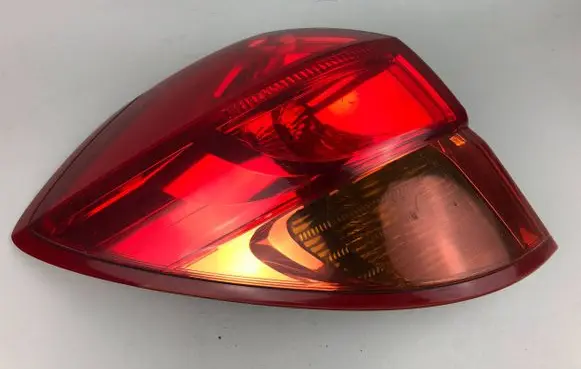 Subaru Outback Rear/tail lights 220-20792 22020792