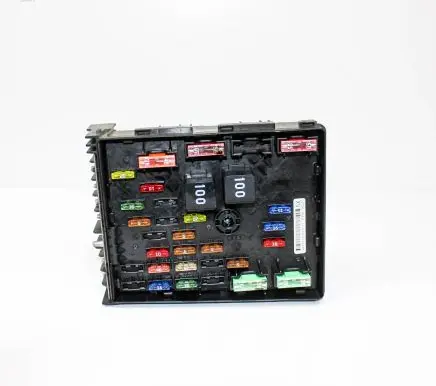 Volkswagen Tiguan Fuse box set 5N0937123