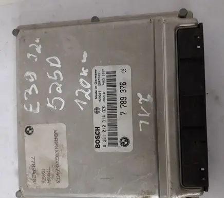 BMW 5 E39 Engine control unit/module 7789376 0281010314