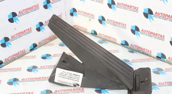 BMW 6 F06 Gran coupe Accelerator throttle pedal 6858574