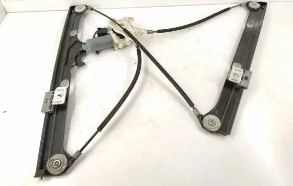 Mercedes-Benz Vaneo W414 Front door electric window regulator 4147201046 A4147201046