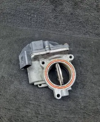 Audi A8 S8 D3 4E Throttle valve 057128063B 057128063G 057128063C