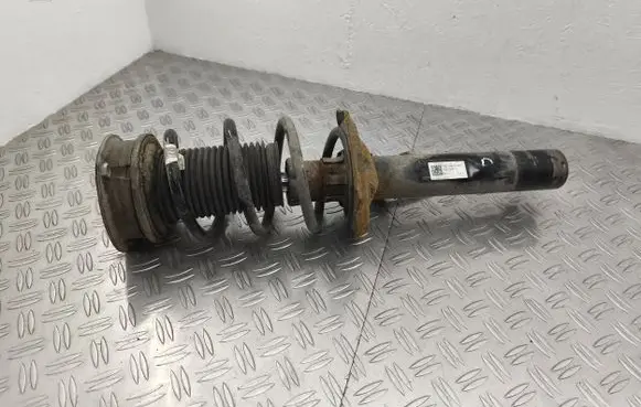 Seat Leon (5F) Front shock absorber with coil spring 5Q0413031FH
