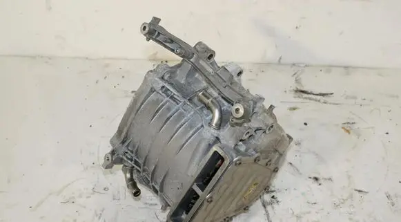 BMW i8 Engine 12358641608