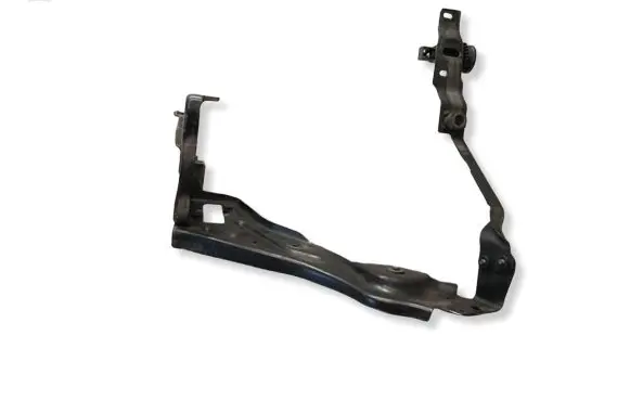 Mercedes-Benz C W204 Headlight/headlamp mounting bracket A2046201191