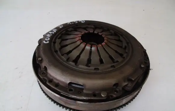 Opel Corsa D Flywheel