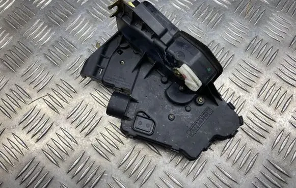 BMW 3 E46 Rear door lock 246HTR