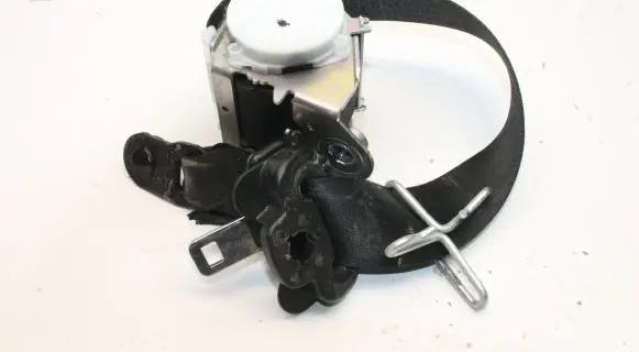 Jaguar XF X250 Front seatbelt