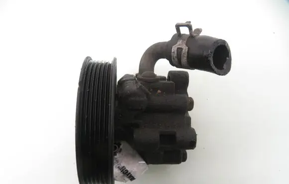 Peugeot 607 Power steering pump