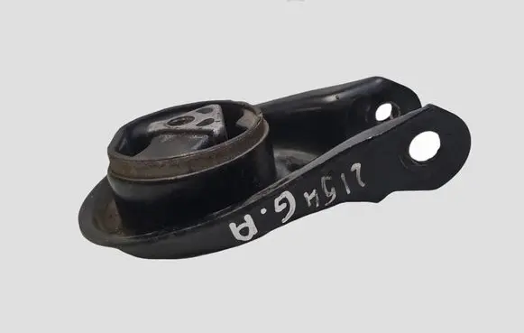 Ford Focus Engine mount bracket