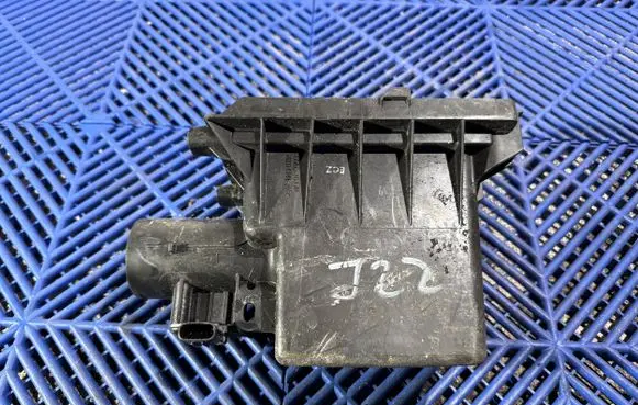 Toyota C-HR I Air filter box 177050T170 RK014141075
