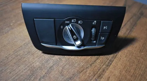 BMW X3 G01 Other switches/knobs/shifts 9472963