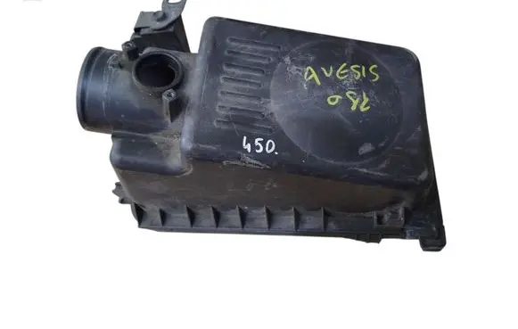 Toyota Avensis T250 Air filter box 177050D041 0D03