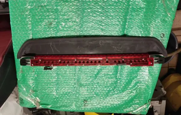 BMW X6 E71 Third/center stoplight 7187633 76339110130180 TB4005AL04