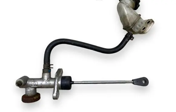 Chevrolet Captiva Clutch master cylinder