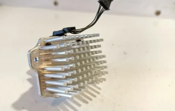 Headlight part