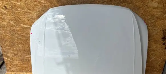 Volkswagen Tiguan Engine bonnet/hood C05441