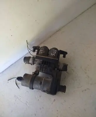 BMW 5 E39 Electric auxiliary coolant/water pump 8574994