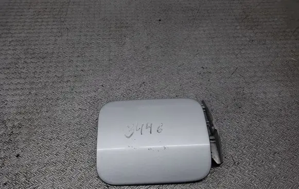 Audi A8 S8 D2 4D Fuel tank cap