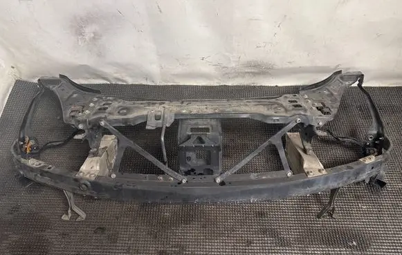 Mercedes-Benz E A207 Radiator support slam panel 207620032 A2076200300