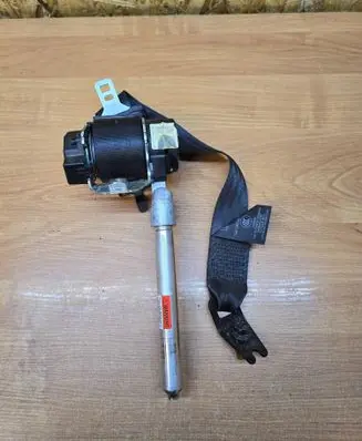 Volvo XC70 Rear seatbelt 606174800C 6249630301 6249630