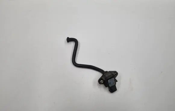 Mercedes-Benz C W203 Air pressure sensor A0041533128 0041533128