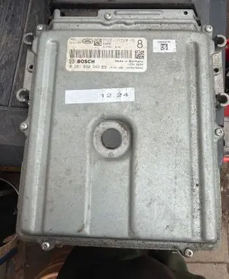 Land Rover Discovery 3 - LR3 Engine control unit/module EH2212C520PB
