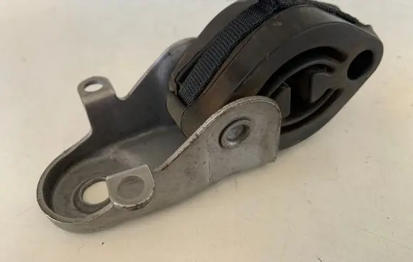Muffler mount bracket/holder