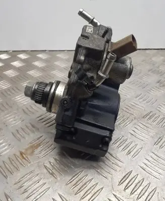 Infiniti Q70 Y51 Fuel injection high pressure pump A6510702301 28388301 0237544EHE