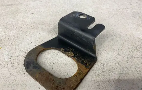 Peugeot Partner Towing hook eye B582713