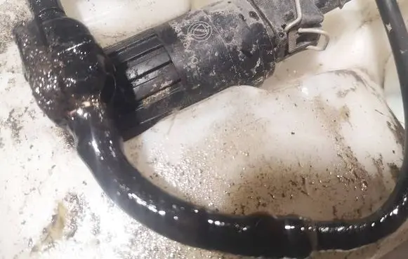 Fiat Fiorino Windscreen/windshield washer pump D28312810