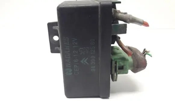 Citroen Xsara Glow plug pre-heat relay 9639912580