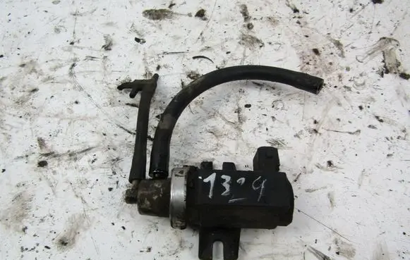 Opel Astra G Valve vacuum 