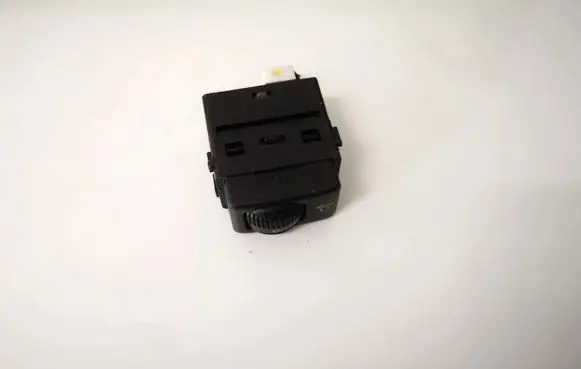 Nissan X-Trail T30 Headlight level height control switch