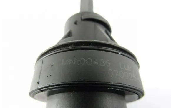Peugeot 4007 Clutch slave cylinder MN100486