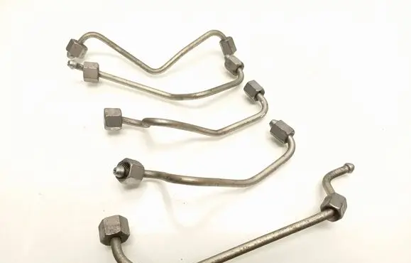 Ford Fiesta Fuel injector supply line/pipe 