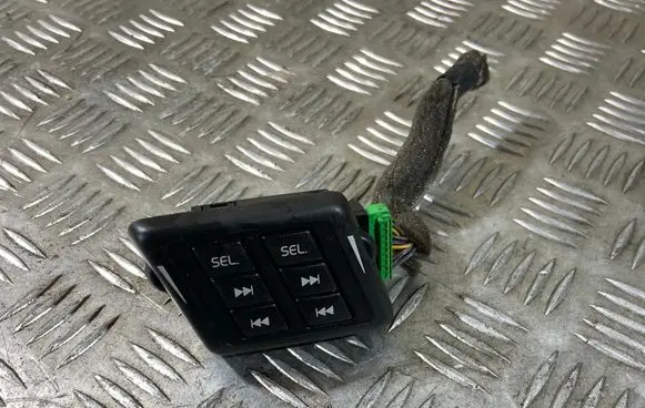 Volvo XC90 Sound control switch 30746096
