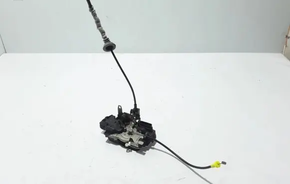 Volvo S90, V90 Front door lock 31349890