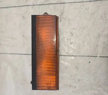 Jeep Cherokee XJ Front indicator light Sf8956000098