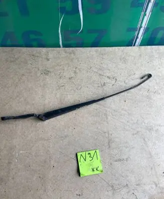 Volkswagen Golf IV Front wiper blade arm 1J1955409