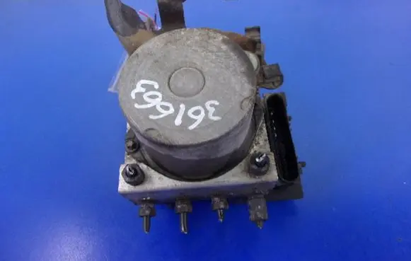 Toyota Auris 150 ABS Pump 44510-02110