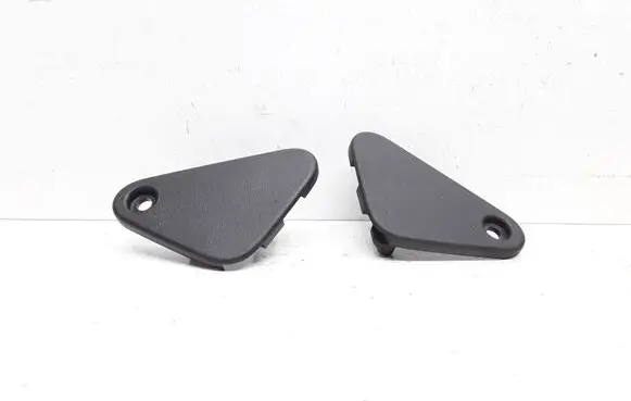 Volvo XC60 Radiator mount bracket 30723367 30723366